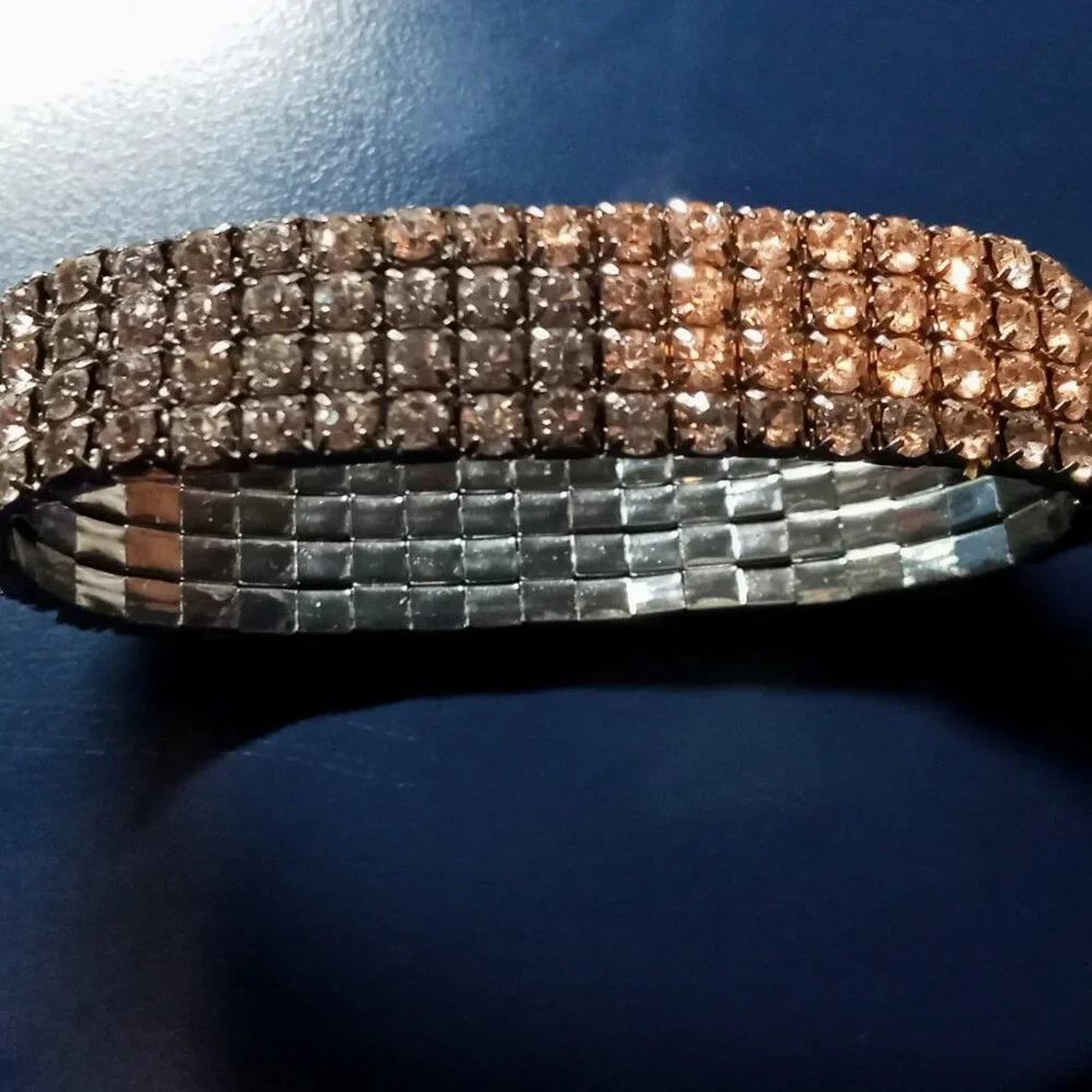 Chic & Stunning Clear Rhinestone 4-Row Stretch Glamorous Bling Cuff Bracelet - Picture 10 of 10